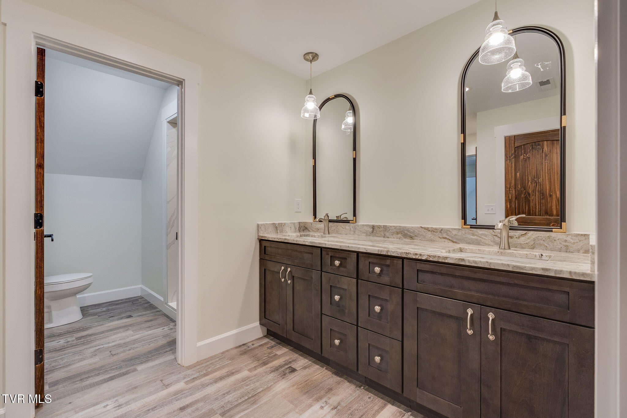 107 Lexington Court Greeneville, TN 37745 - Photo 45 of 76 038