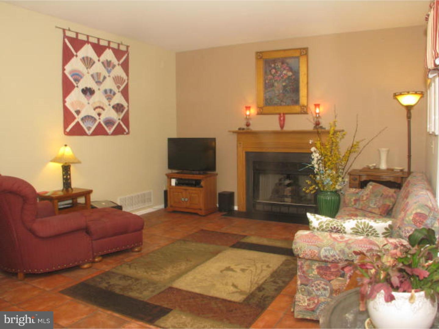12 Gerson Road Trenton, NJ 08691 - Photo 4 of 25