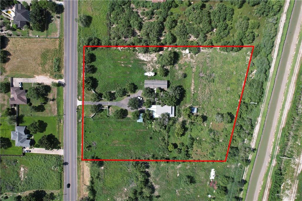 11204 North Ware Road McAllen, TX 78504 - Photo 5 of 5 a view of a garden with plants