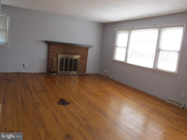 4 Rockland Road Ewing, NJ 08638 - Photo 6 of 24 Gallery Image 6