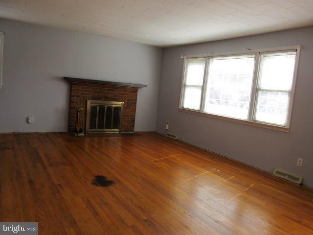 4 Rockland Road Ewing, NJ 08638 - Photo 8 of 24 Gallery Image 8