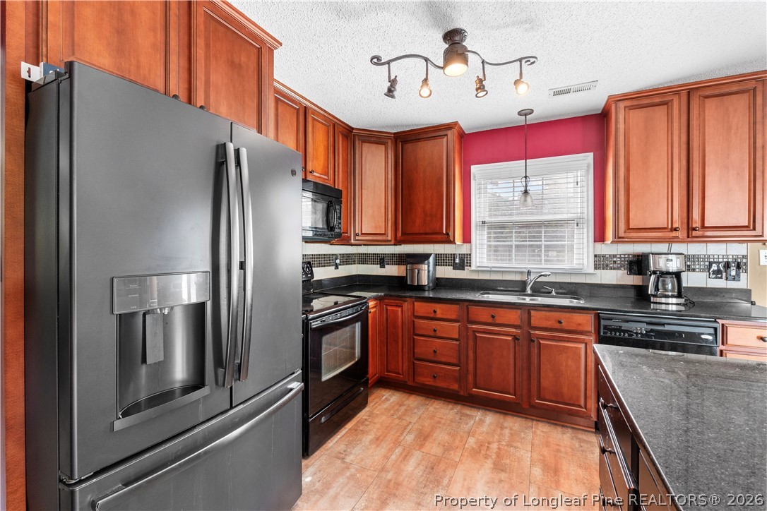 1775 Potomac Road Fayetteville, NC 28304 - Photo 9 of 18