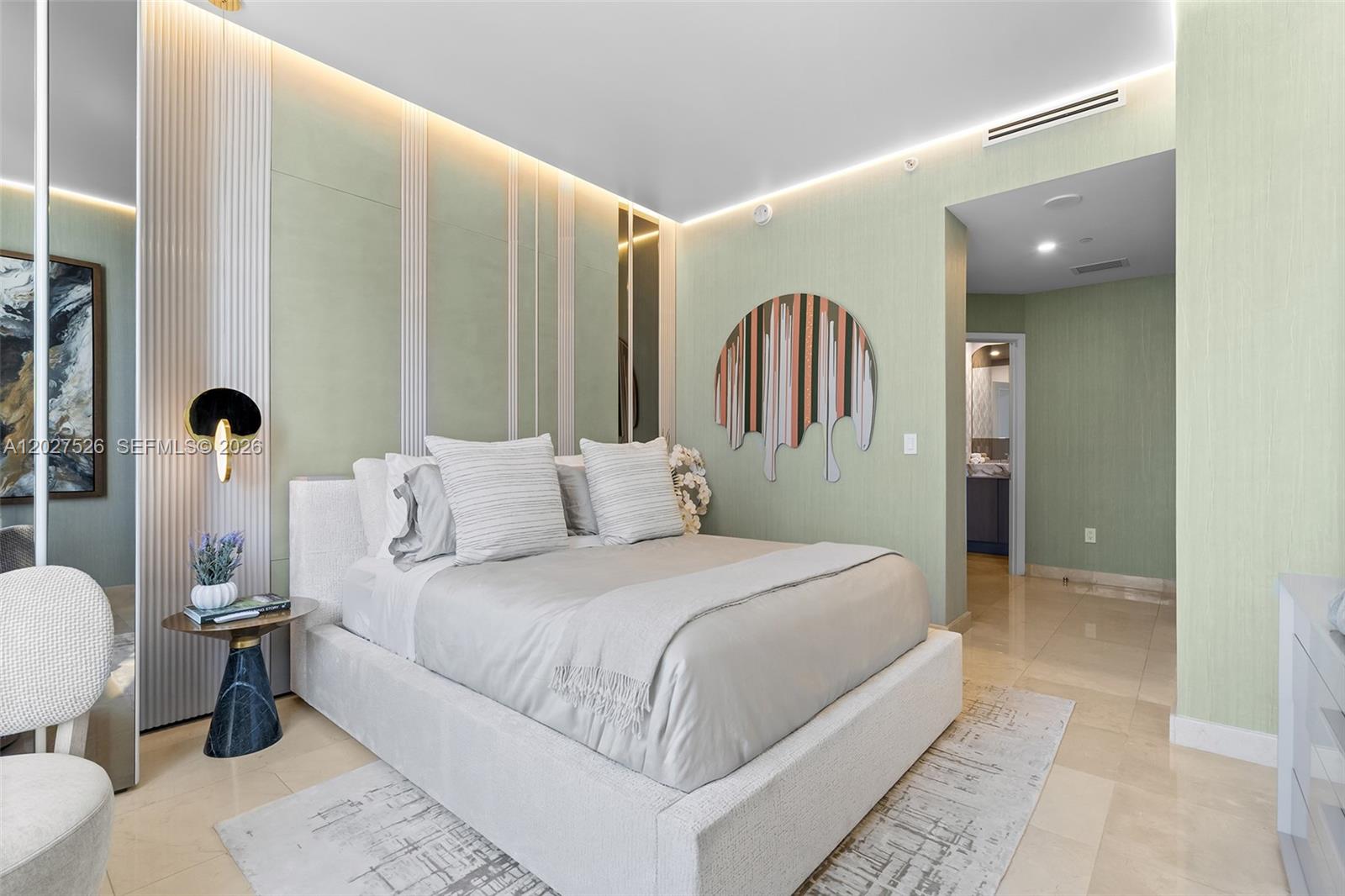 901 Brickell Key Boulevard, Unit 3304 Miami, FL 33131 - Photo 31 of 88