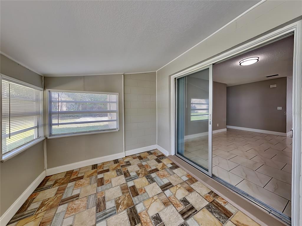 241 West Citrus Street Altamonte Springs, FL 32714 - Photo 3 of 17