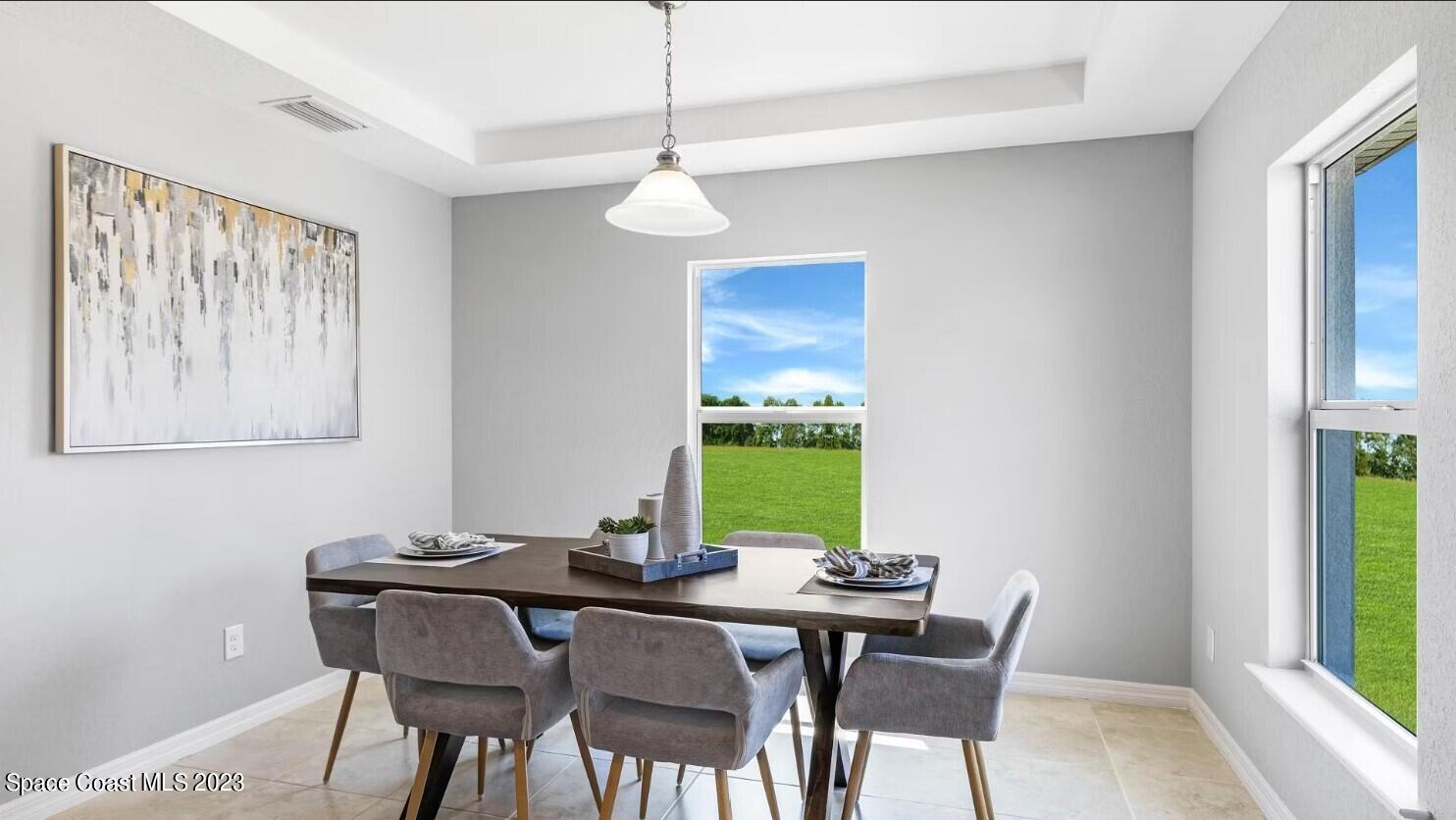 576 Australian Road Northwest Palm Bay, FL 32907 - Photo 8 of 16 Dining Room 2