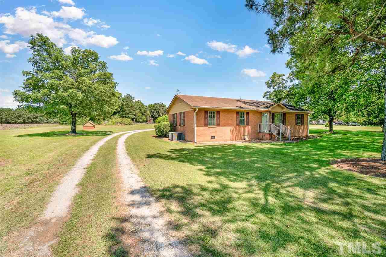 4745 Swift Creek Road Smithfield, NC 27577 - Photo 2 of 17