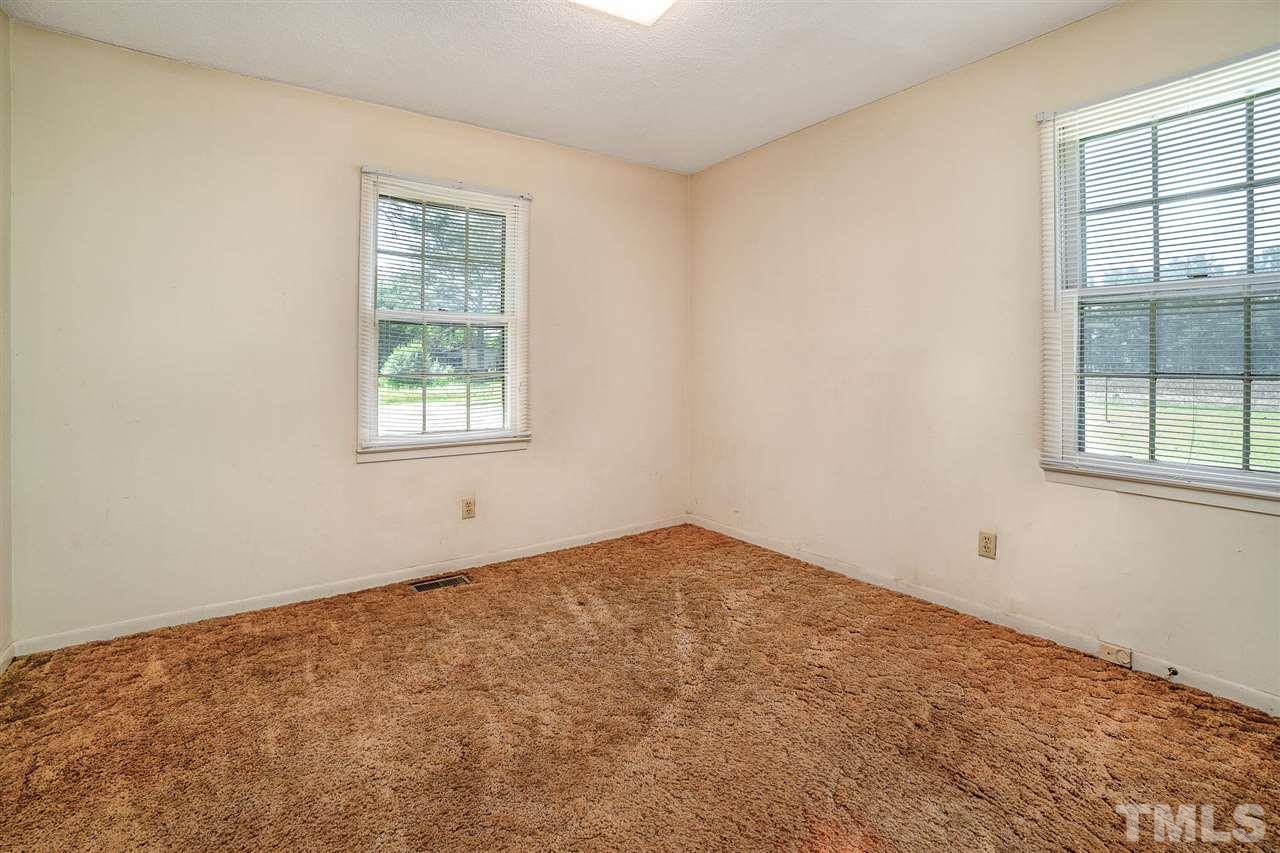 4745 Swift Creek Road Smithfield, NC 27577 - Photo 15 of 17