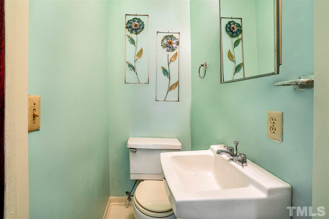 4745 Swift Creek Road Smithfield, NC 27577 - Photo 16 of 17