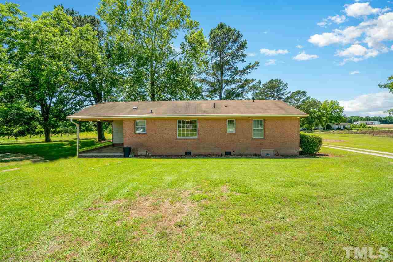 4745 Swift Creek Road Smithfield, NC 27577 - Photo 4 of 17