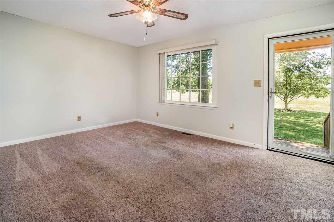 4745 Swift Creek Road Smithfield, NC 27577 - Photo 5 of 17