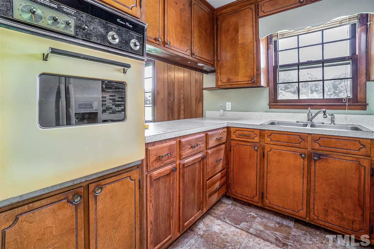 4745 Swift Creek Road Smithfield, NC 27577 - Photo 7 of 17