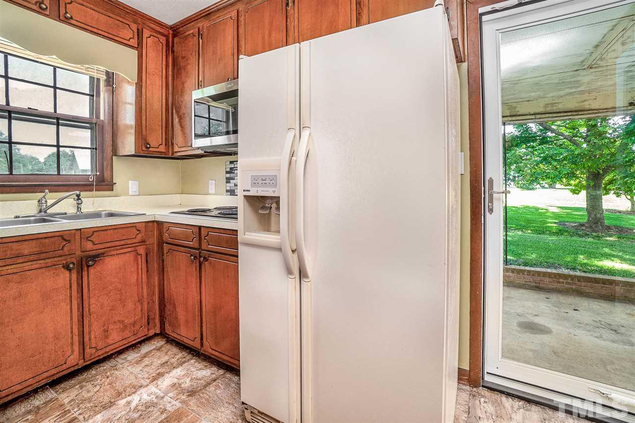 4745 Swift Creek Road Smithfield, NC 27577 - Photo 8 of 17