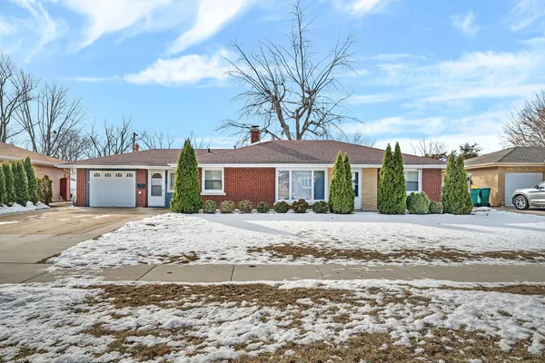 $349,900 | 1616 Mayfield Avenue, Joliet, IL 60435