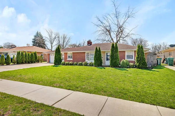 $349,900 | 1616 Mayfield Avenue, Joliet, IL 60435