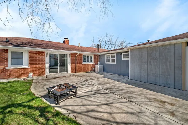 $349,900 | 1616 Mayfield Avenue, Joliet, IL 60435