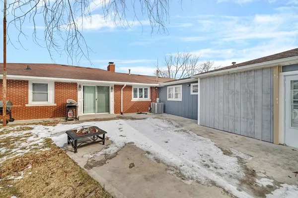 $349,900 | 1616 Mayfield Avenue, Joliet, IL 60435