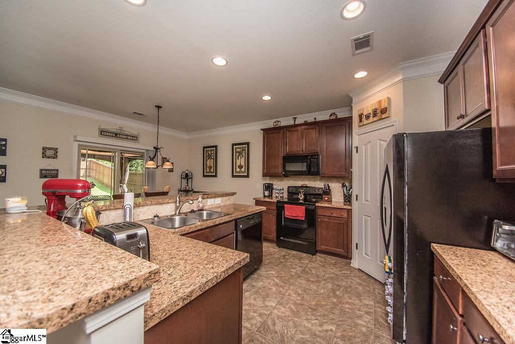 380 Riverdale Road Simpsonville, SC 29680 - Photo 4 of 21 Gallery Image 4