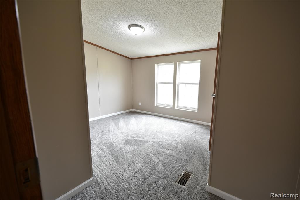 4071 South Mill Road Dryden, MI 48428 - Photo 22 of 37 Gallery Image 22