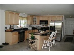 27 Wallingford Road Milford, NH 03055 - Photo 3 of 9 Gallery Image 3