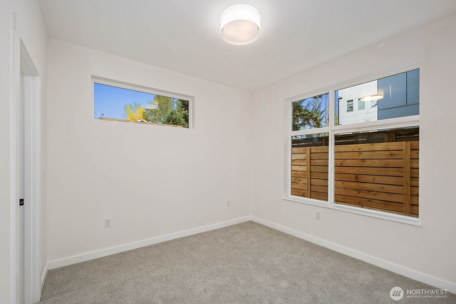 548 South Cloverdale Street, Unit D Seattle, WA 98108 - Photo 18 of 40