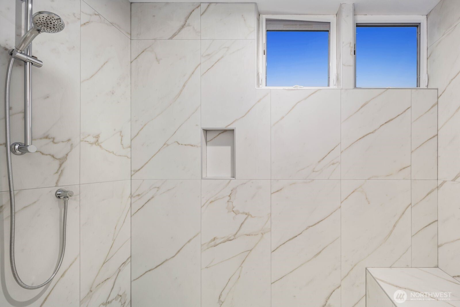 548 South Cloverdale Street, Unit D Seattle, WA 98108 - Photo 27 of 40