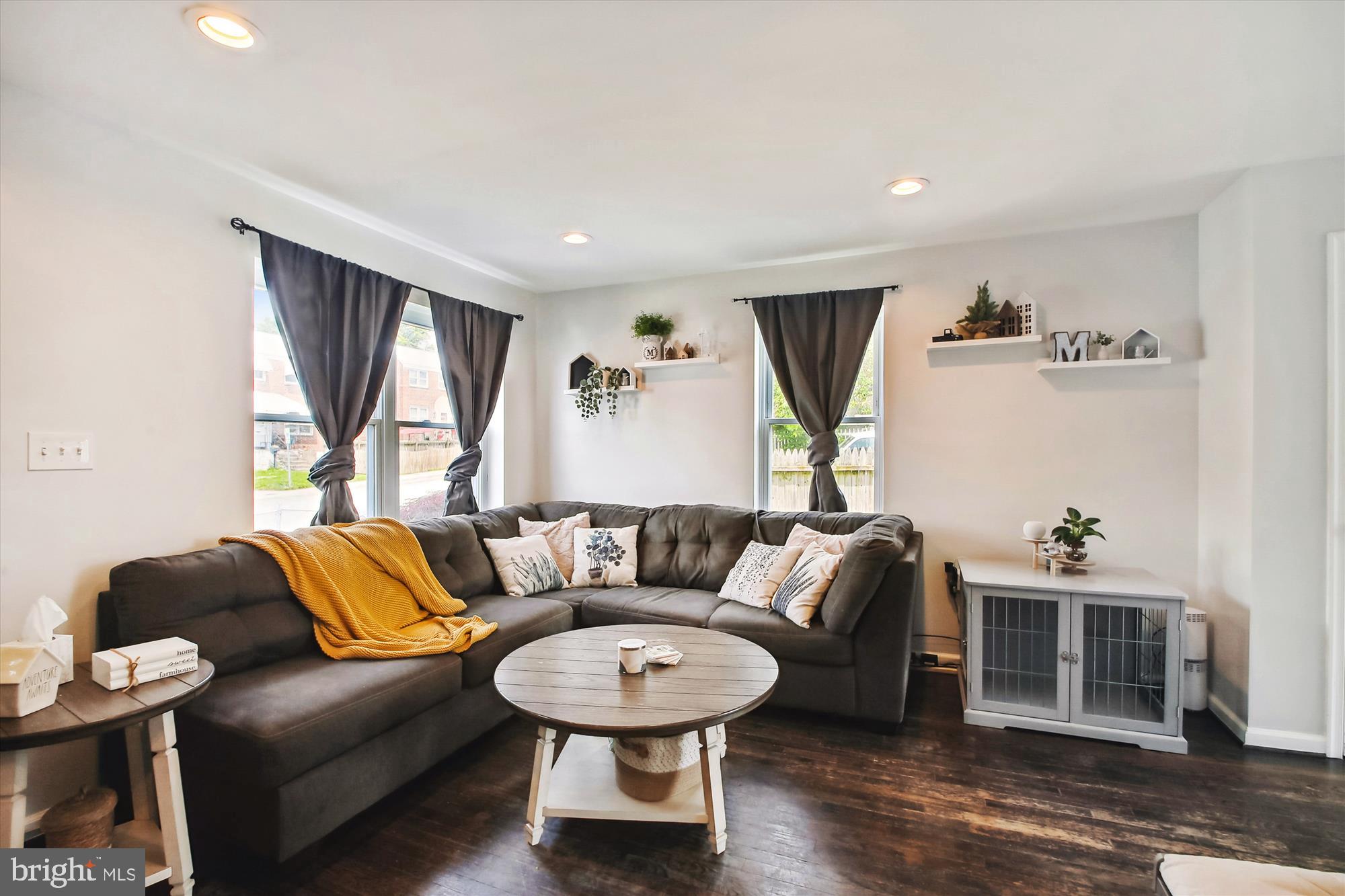 301 West Riverview Road Baltimore, MD 21225 - Photo 4 of 24