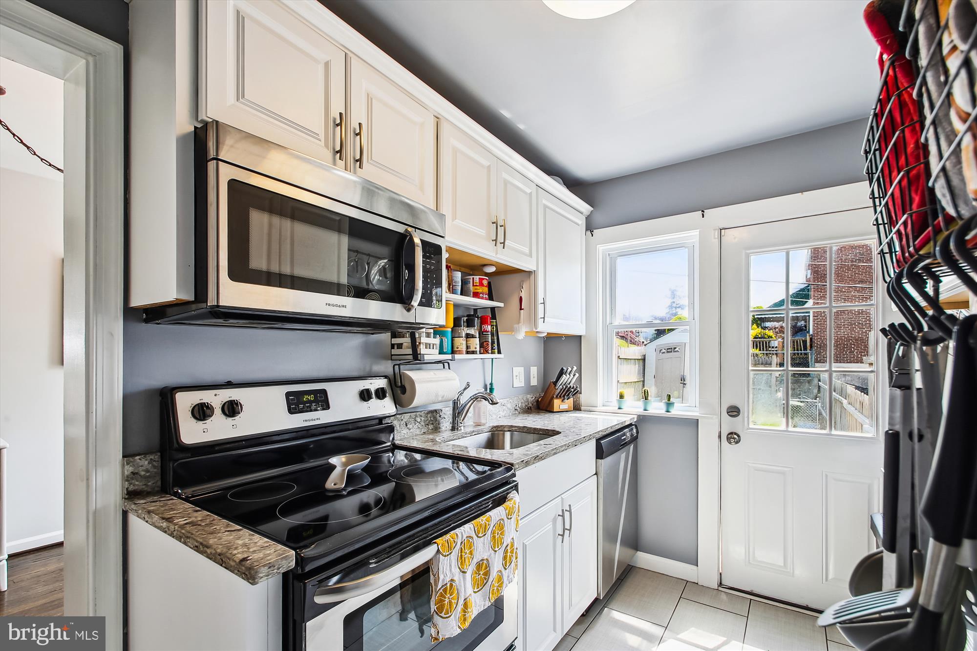 301 West Riverview Road Baltimore, MD 21225 - Photo 9 of 24