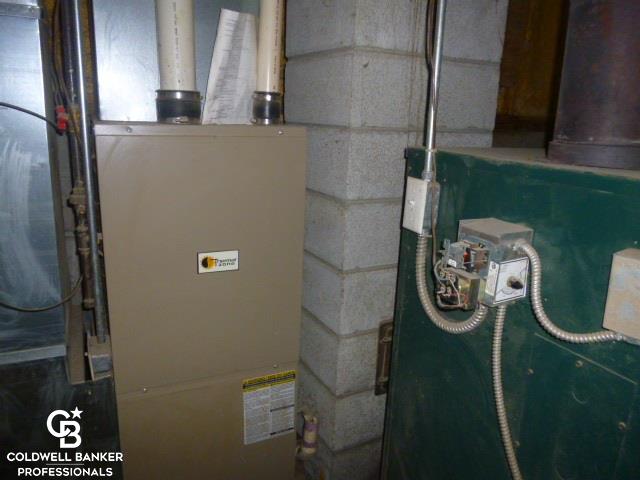 10033 O'connor Road Avoca, MI 48006 - Photo 39 of 46 one for each level