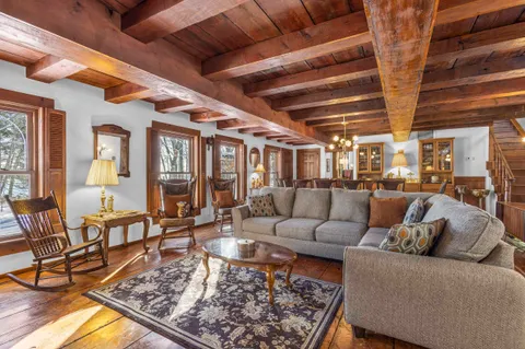 $2,700,000 | 3607 South 10th Street, Manitowoc, WI 54220