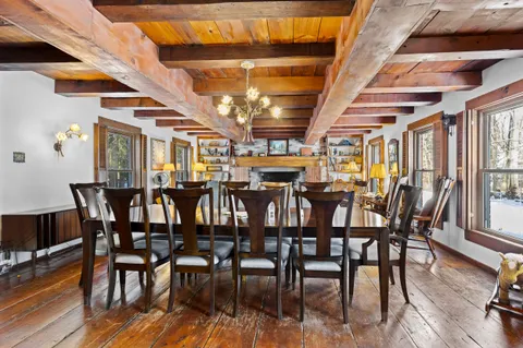 $2,700,000 | 3607 South 10th Street, Manitowoc, WI 54220