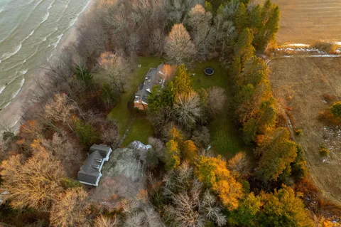 $2,700,000 | 3607 South 10th Street, Manitowoc, WI 54220