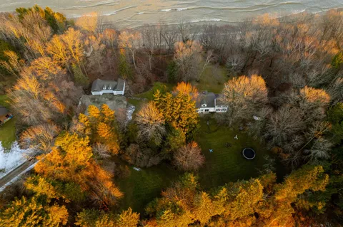 $2,700,000 | 3607 South 10th Street, Manitowoc, WI 54220