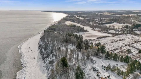 $2,700,000 | 3607 South 10th Street, Manitowoc, WI 54220