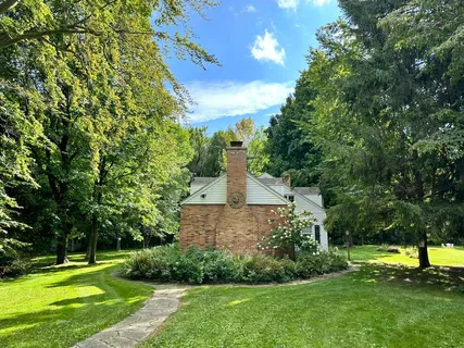 $2,700,000 | 3607 South 10th Street, Manitowoc, WI 54220