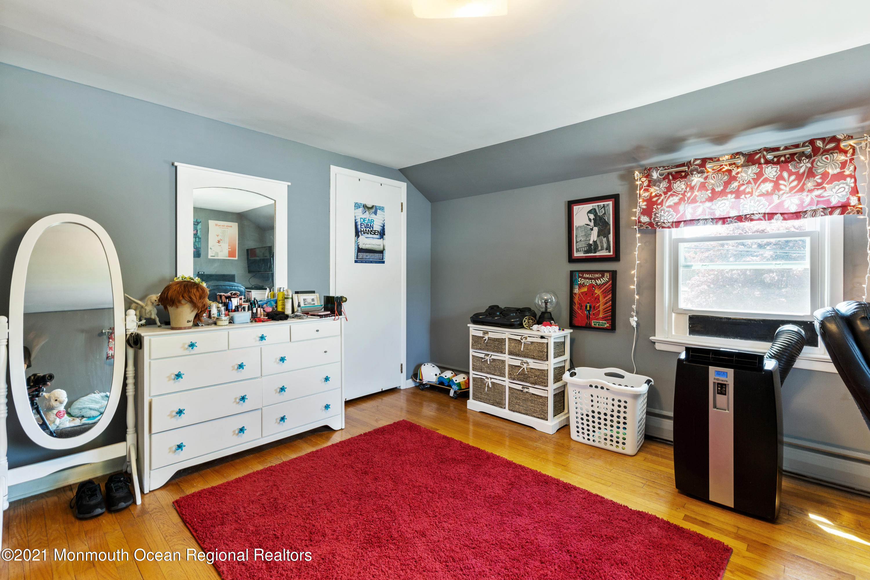 1168 Ridgefield Drive Point Pleasant, NJ 08742 - Photo 18 of 29 1168 Ridgefield Dr - 2nd FL BR