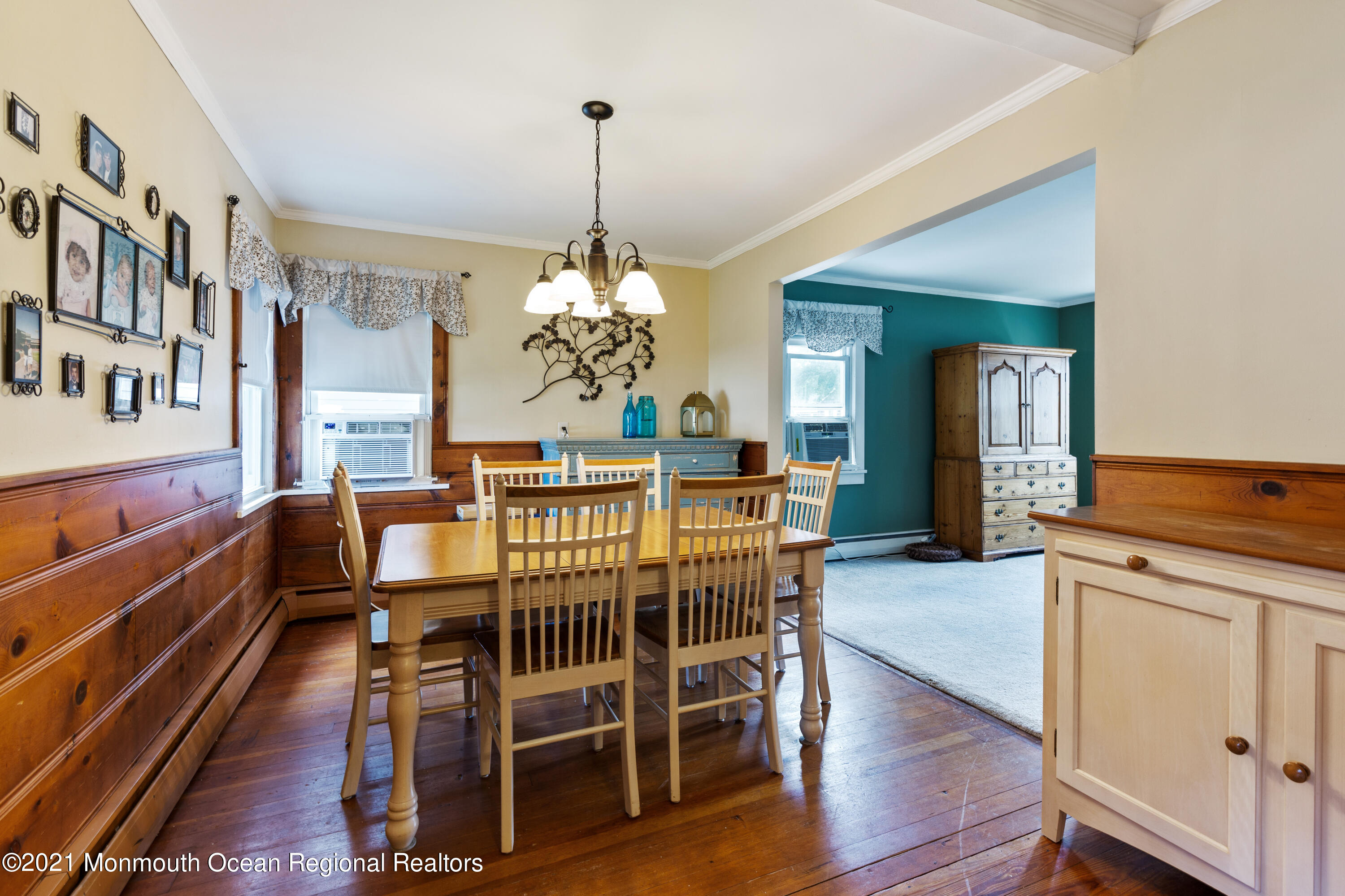1168 Ridgefield Dr - DR