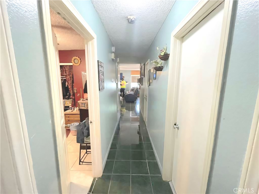4267 Baggett Drive Riverside, CA 92505 - Photo 9 of 24