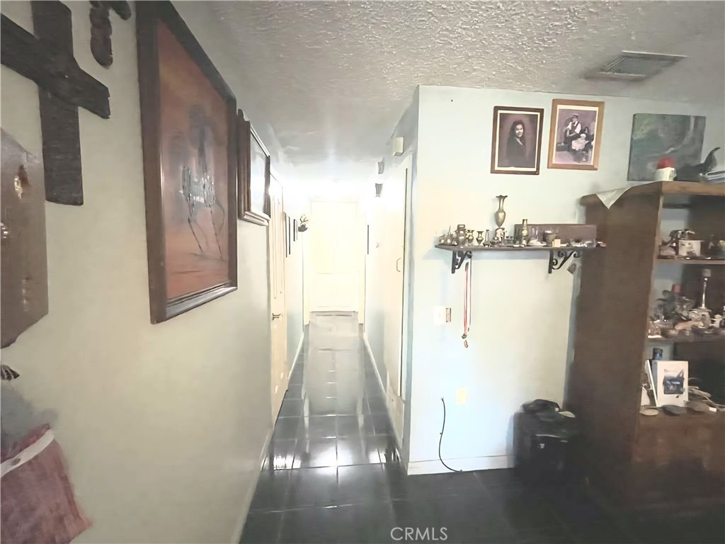 4267 Baggett Drive Riverside, CA 92505 - Photo 10 of 24
