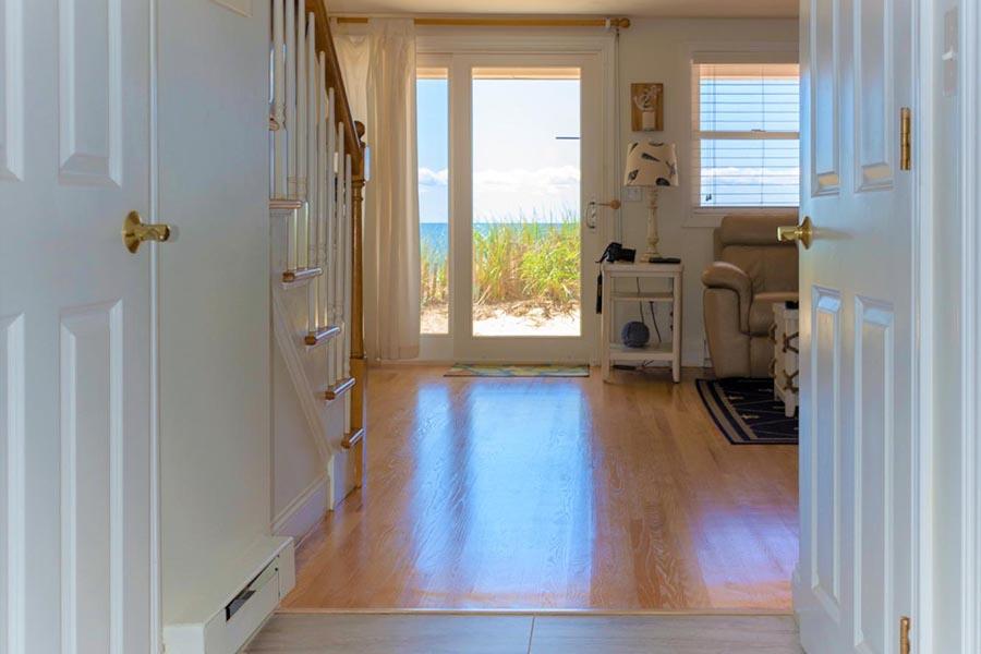 544 Shore Road, Unit 2 Truro, MA 02666 - Photo 5 of 25 544 Condo Unit 2.Nancy Bloom-1407