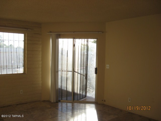 3538 South Mission Road, Unit A Tucson, AZ 85713 - Photo 3 of 15