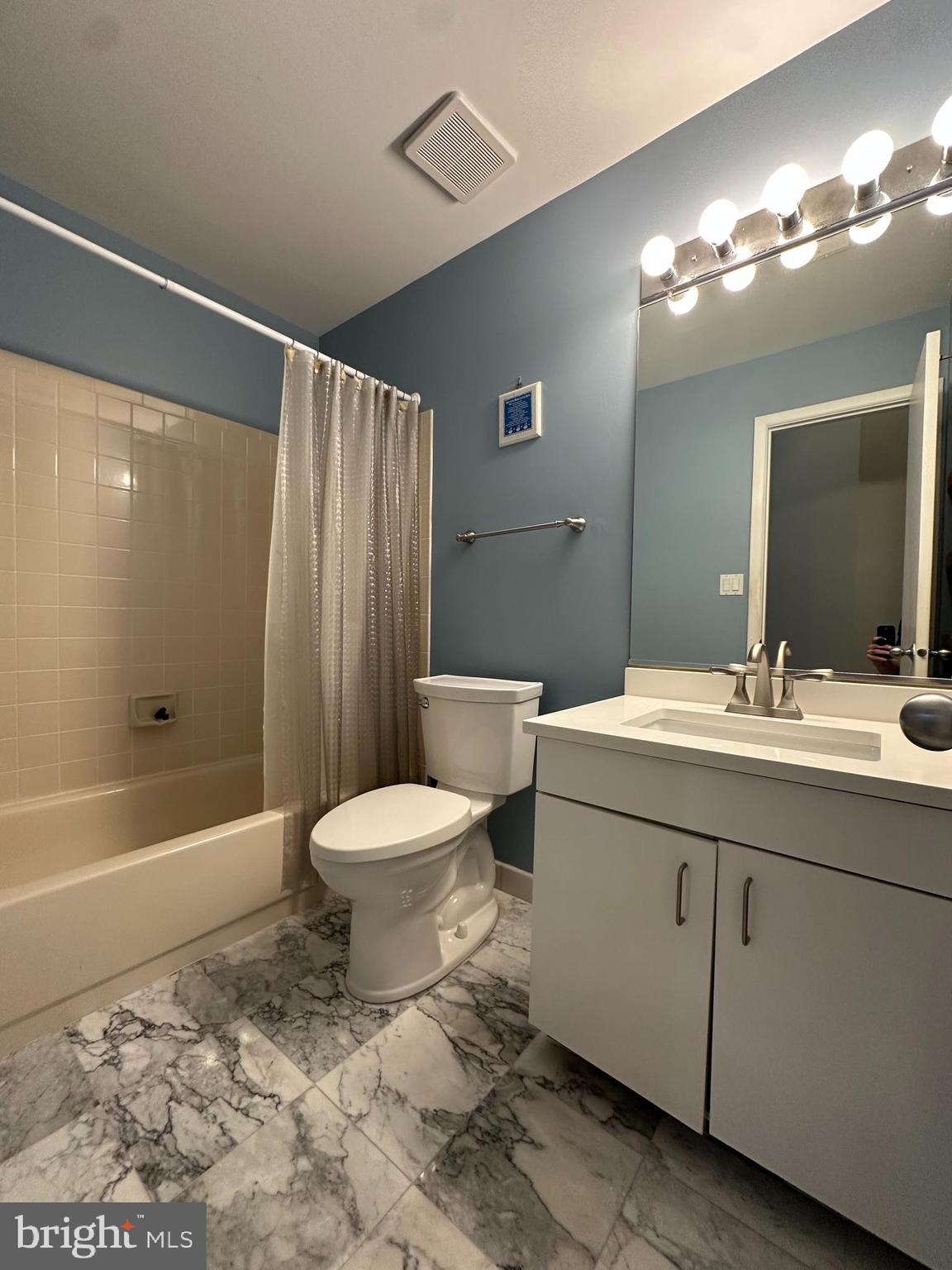 1975 Lakeport Way Reston, VA 20191 - Photo 25 of 35