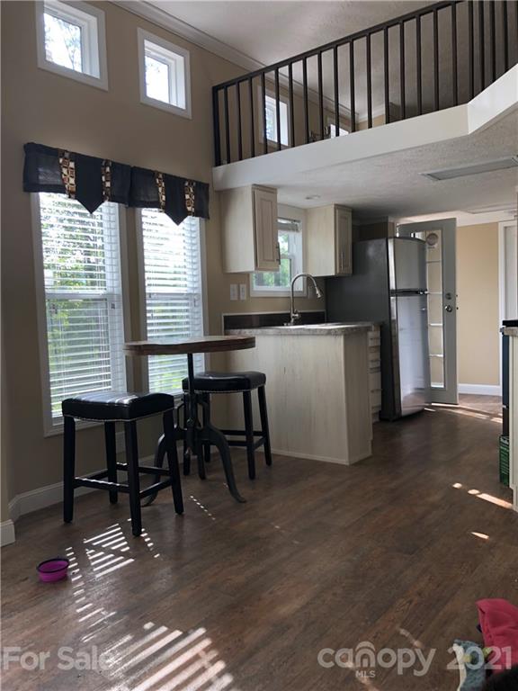 9643 Lake James Road, Unit 3 Nebo, NC 28761 - Photo 4 of 9 Gallery Image 4