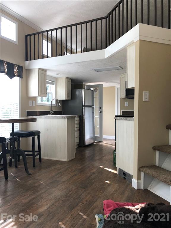9643 Lake James Road, Unit 3 Nebo, NC 28761 - Photo 6 of 9 Gallery Image 6