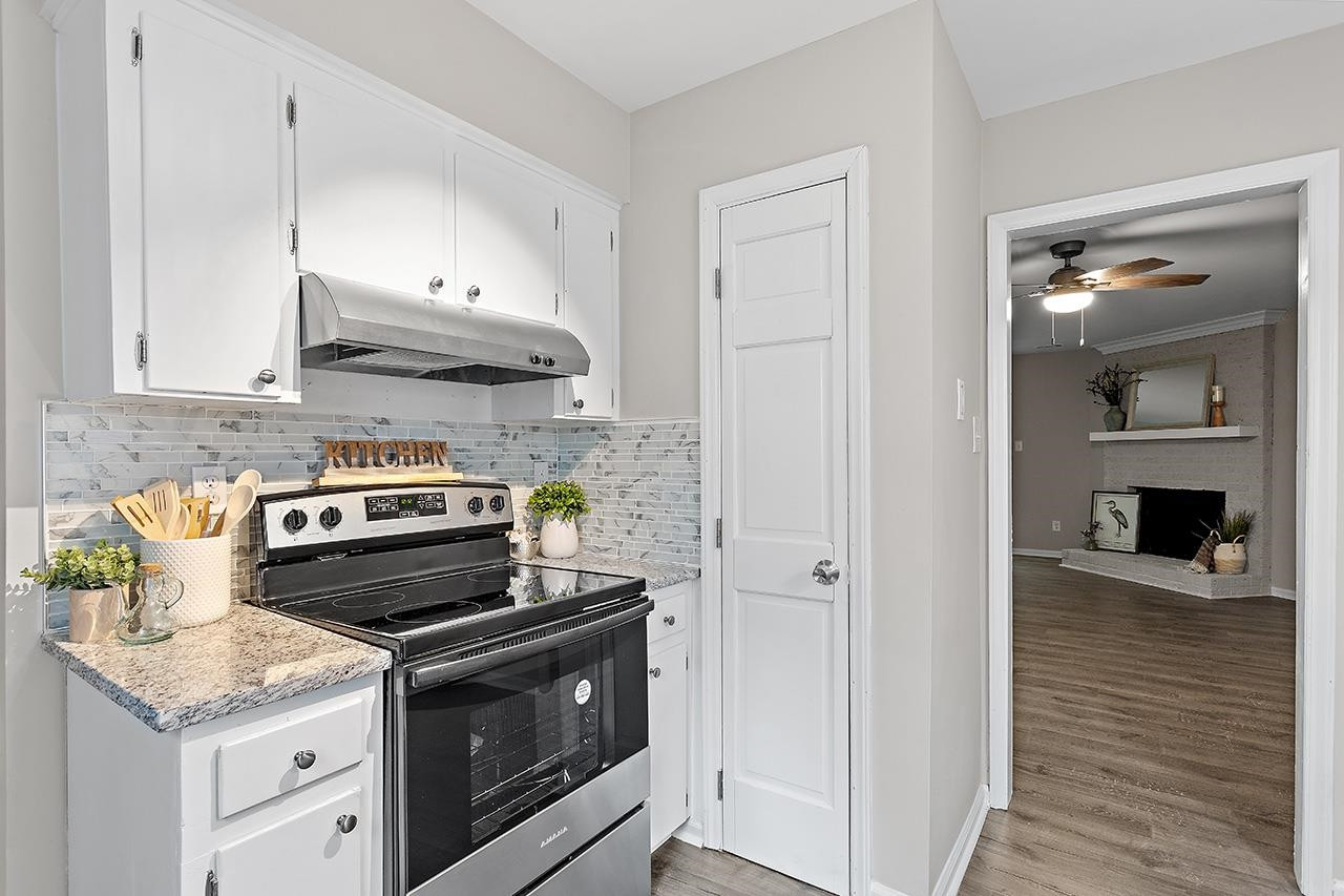 1434 Kent Road Raleigh, NC 27606 - Photo 3 of 24 Photo 3