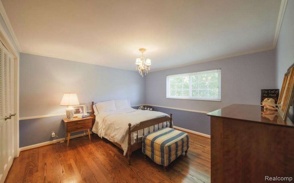 636 Cook Road Grosse Pointe Woods, MI 48236 - Photo 18 of 33