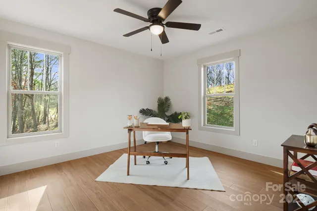 $489,900 | 738 Jupiter Road, Weaverville, NC 28787