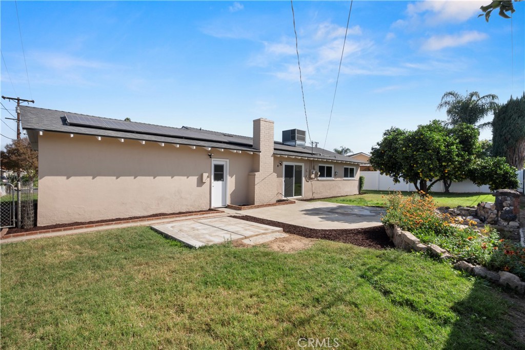 3670 Upper Terrace Drive Riverside, CA 92505 - Photo 21 of 30 a front view of a house with yard