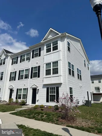 $2,550 | 439 Pemberton Park Lane, Frederick, MD 21703