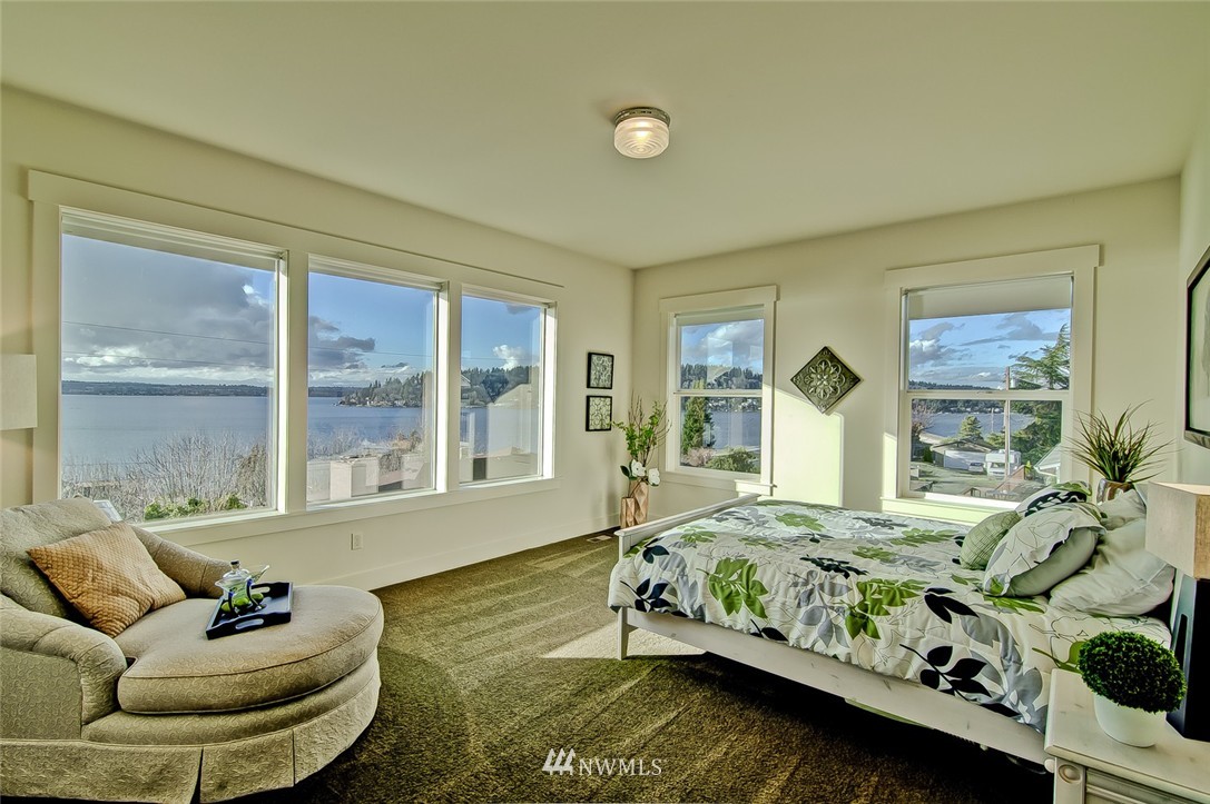 706 North 30th Street Renton, WA 98056 - Photo 14 of 25