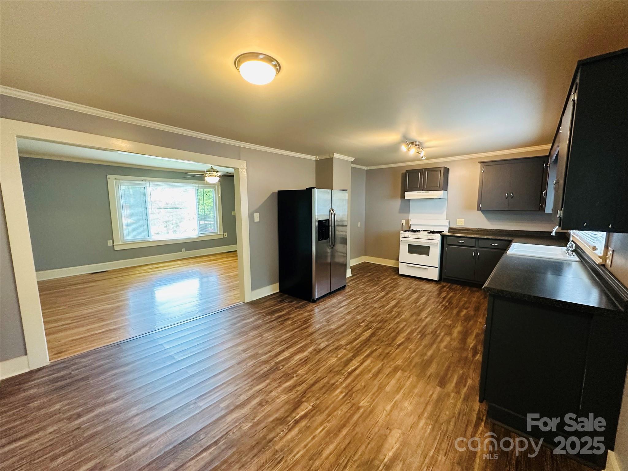 421 Bethel Road Morganton, NC 28655 - Photo 28 of 40 a bedroom with a bed and a television